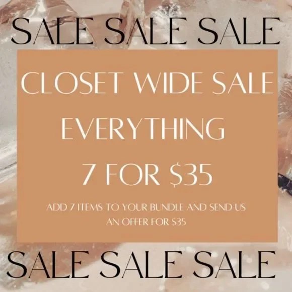 7/$35 Multi Color Acrylic C Hoop Earrings - Picture 2 of 7